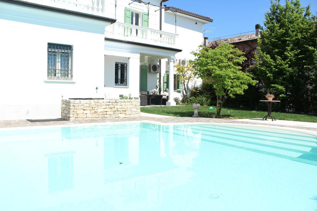 Maison Fortune Castelnuovo del Garda Δωμάτιο φωτογραφία