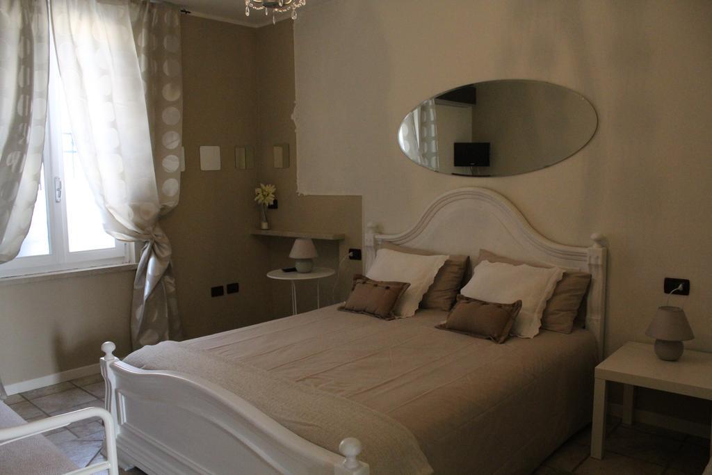 Maison Fortune Castelnuovo del Garda Δωμάτιο φωτογραφία